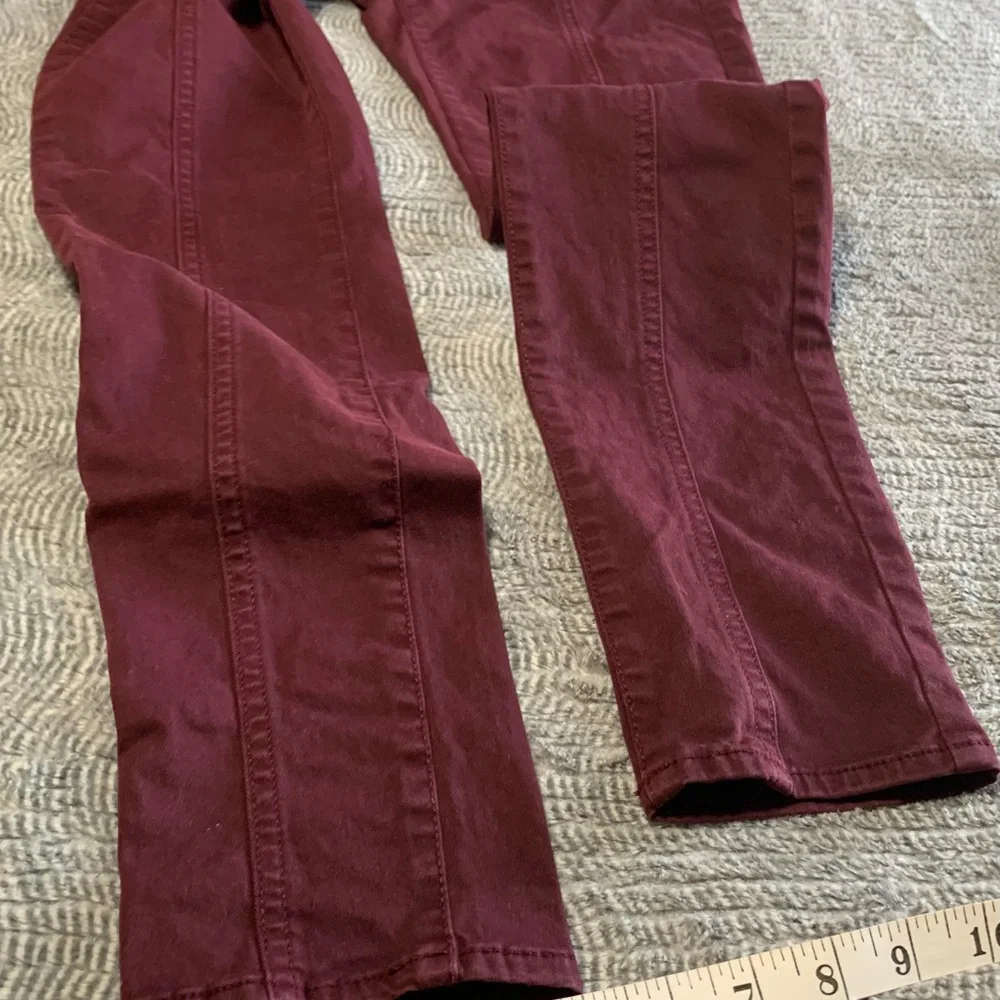 3/$30 American Eagle Outfitters Burgundy High Rise Jeggings Skinny Fit - Picture 10 of 14